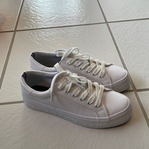 Nautica shoes size 6.5